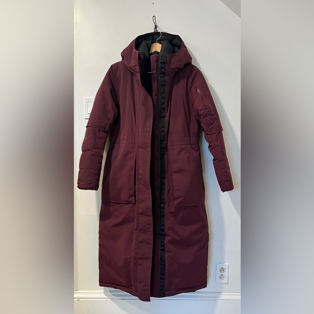 Lululemon Athletica Winter Warrior Snow Parka - full length